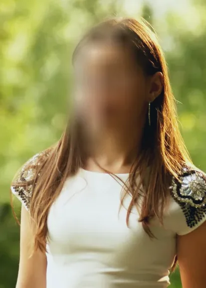 Alina, 35