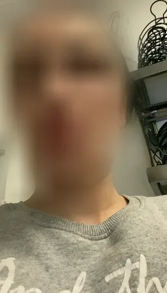 Claudia, 29