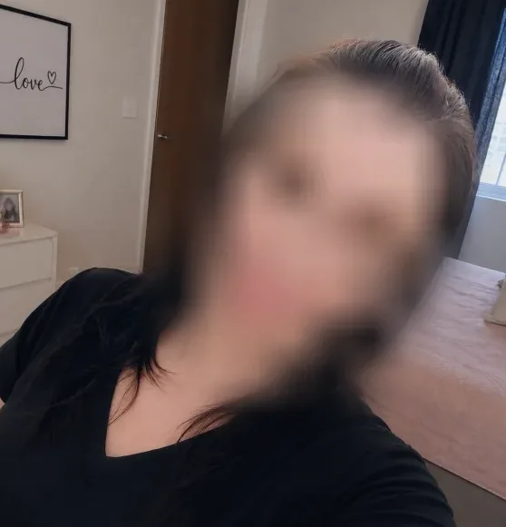Hanna, 37