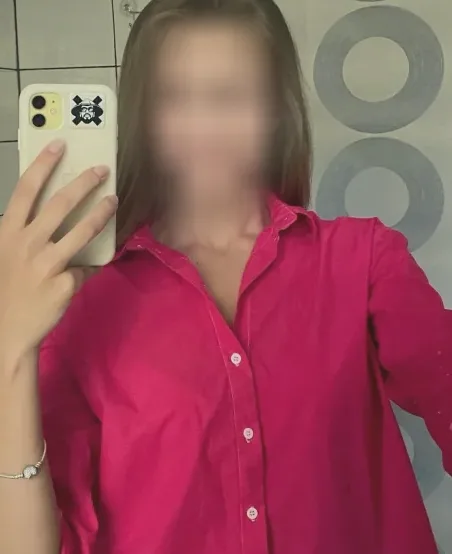 Katharina, 27