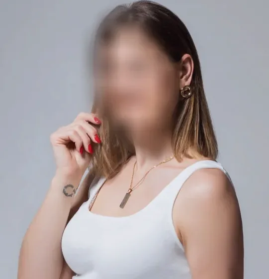 Kathleen, 34