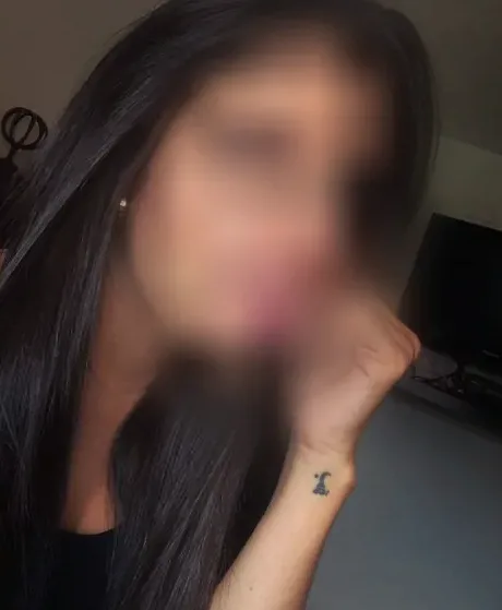 Özlem, 34