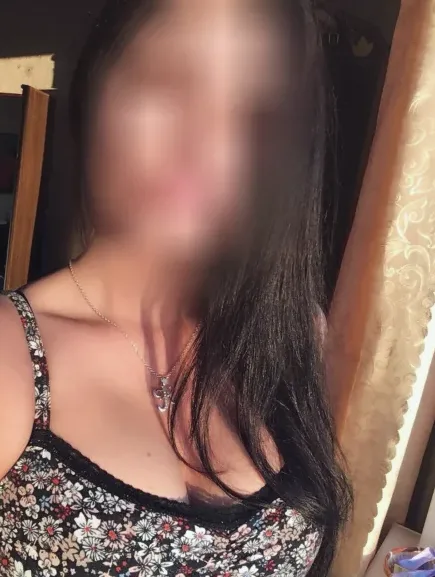 Stefanie, 31